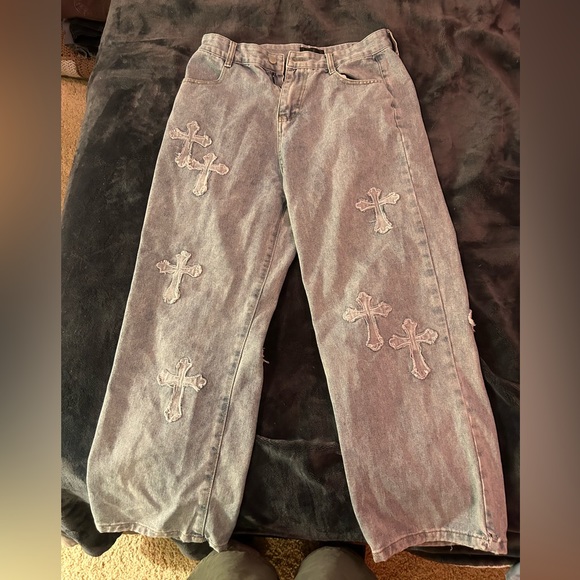 Lightwash cross patched jeans - Picture 2 of 4